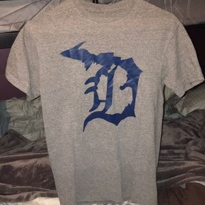 Grey and blue Detroit shirt